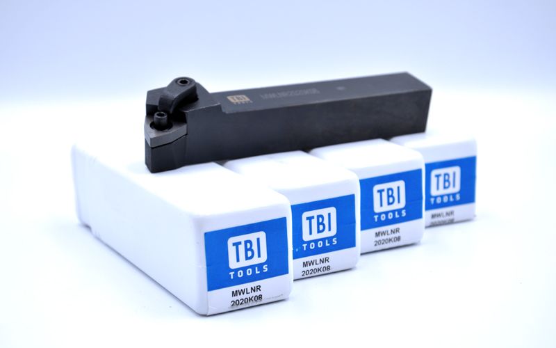 Oprawka tokarska, nóż tokarski TBI Tools